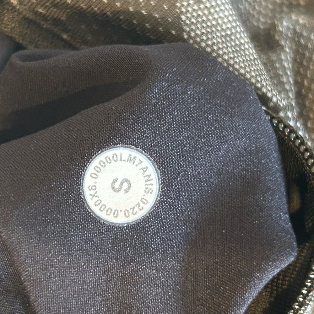 LULULEMON T.H.E. Short 7" Mesh Mesh‎ Camo Max Dark Olive Green Small - Picture 8 of 10